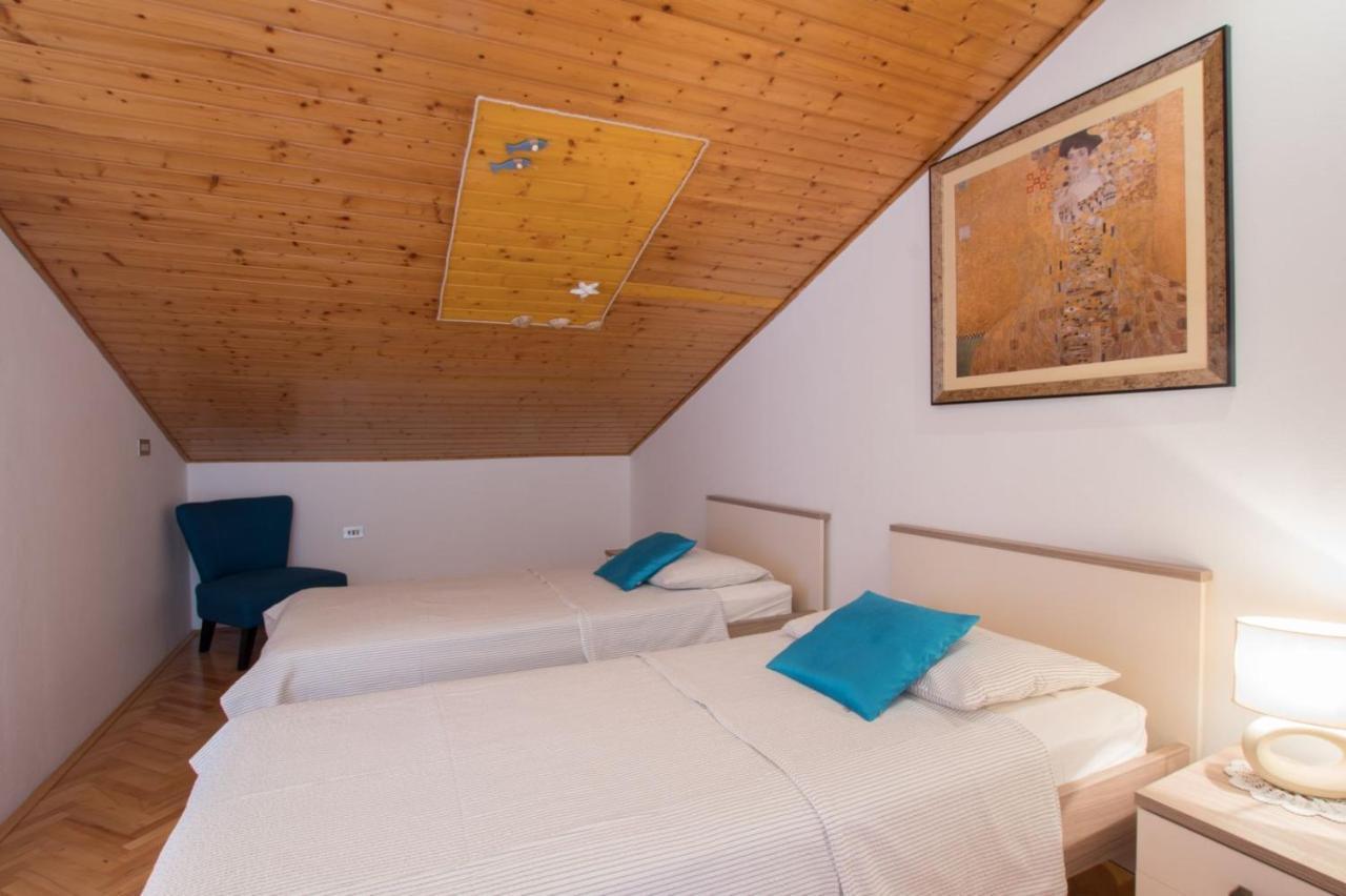 Apartment Gaudeamus Umag Exteriör bild