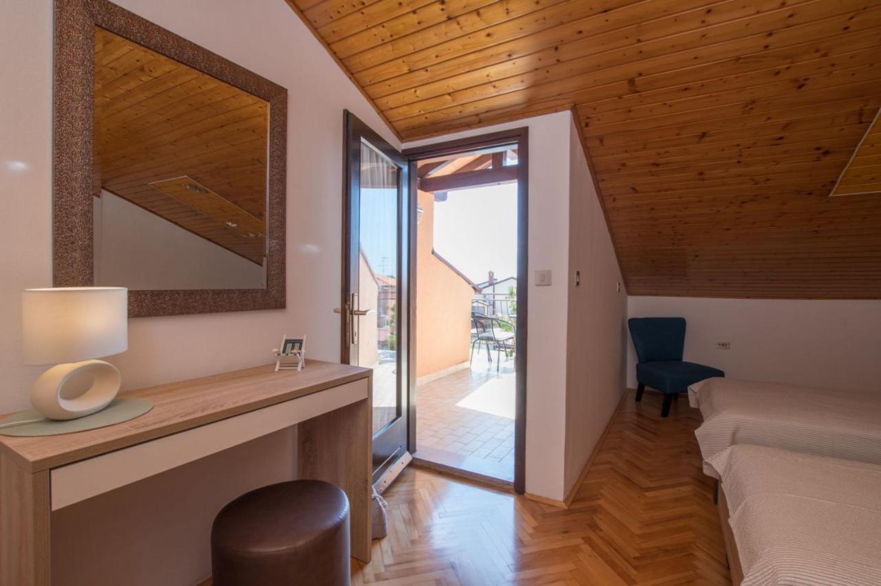 Apartment Gaudeamus Umag Exteriör bild